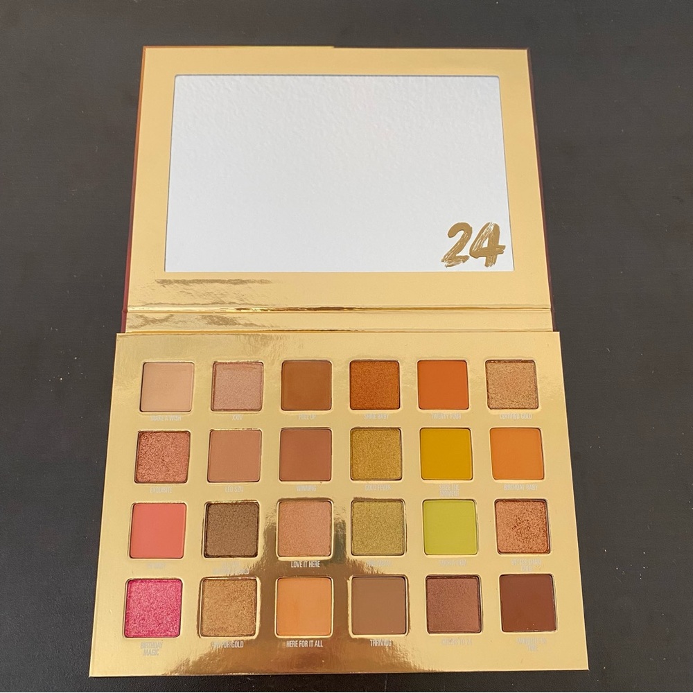 Kylie Cosmetics 24K Eyeshadow Palette - Picture 2 of 7